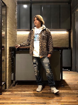 「90'sコーデ」｜「アイテム（ナイロンジャケット）」を使った、吉川修平さん（メンズ・175cm）の秋コーディネート