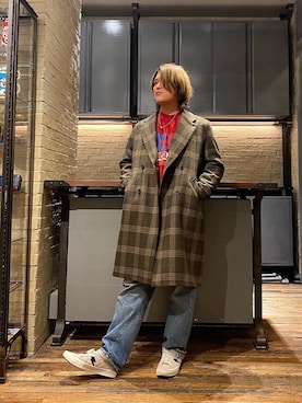 「90'sコーデ」｜「アイテム（その他アウター）」を使った、吉川修平さん（メンズ・175cm）の秋コーディネート
