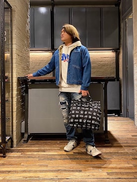 「70'sコーデ」｜「アイテム（デニムジャケット）」を使った、吉川修平さん（メンズ・175cm）の冬コーディネート