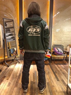 「90'sコーデ」｜「アイテム（ブルゾン）」を使った、吉川修平さん（メンズ・175cm）の冬コーディネート