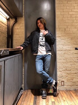 「90'sコーデ」｜「アイテム（その他アウター）」を使った、吉川修平さん（メンズ・175cm）の春コーディネート