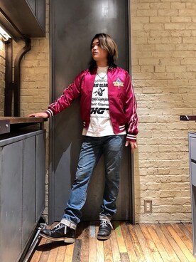 「90'sコーデ」｜「アイテム（ブルゾン）」を使った、吉川修平さん（メンズ・175cm）の春コーディネート