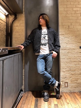 「90'sコーデ」｜「アイテム（その他アウター）」を使った、吉川修平さん（メンズ・175cm）の春コーディネート