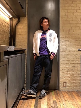 「70'sコーデ」｜「アイテム（ジャージ）」を使った、吉川修平さん（メンズ・175cm）の春コーディネート