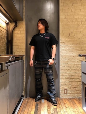 「90'sコーデ」｜「アイテム（財布/小物）」を使った、吉川修平さん（メンズ・175cm）の夏コーディネート