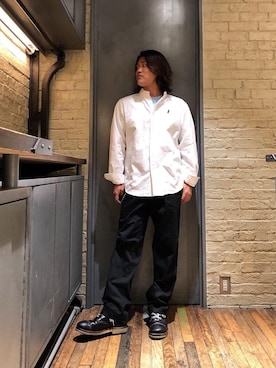 「90'sコーデ」｜「アイテム（財布/小物）」を使った、吉川修平さん（メンズ・175cm）の夏コーディネート