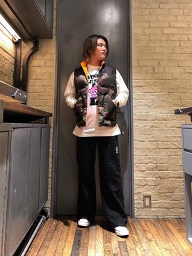 「90'sコーデ」｜吉川修平さん（メンズ・175cm）の秋コーディネート