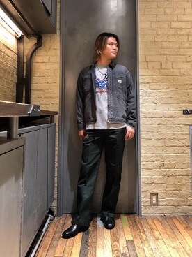 「ロンt」｜「アイテム（その他アウター）」を使った、吉川修平さん（メンズ・175cm）の秋コーディネート