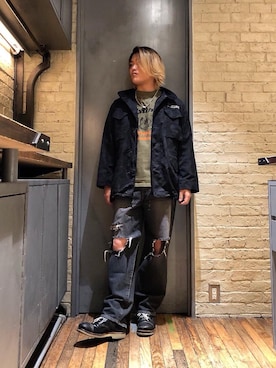 「ロンt」｜「アイテム（ジャケット/アウター）」を使った、吉川修平さん（メンズ・175cm）の冬コーディネート