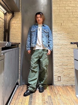 「ロンt」｜「アイテム（ジャケット/アウター）」を使った、吉川修平さん（メンズ・175cm）の冬コーディネート