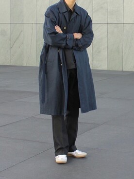 「Yves Saint Laurent（イヴサンローラン）のアイテム（トレンチコート）」を使った、スズキさん（メンズ・182cm）の春コーディネート