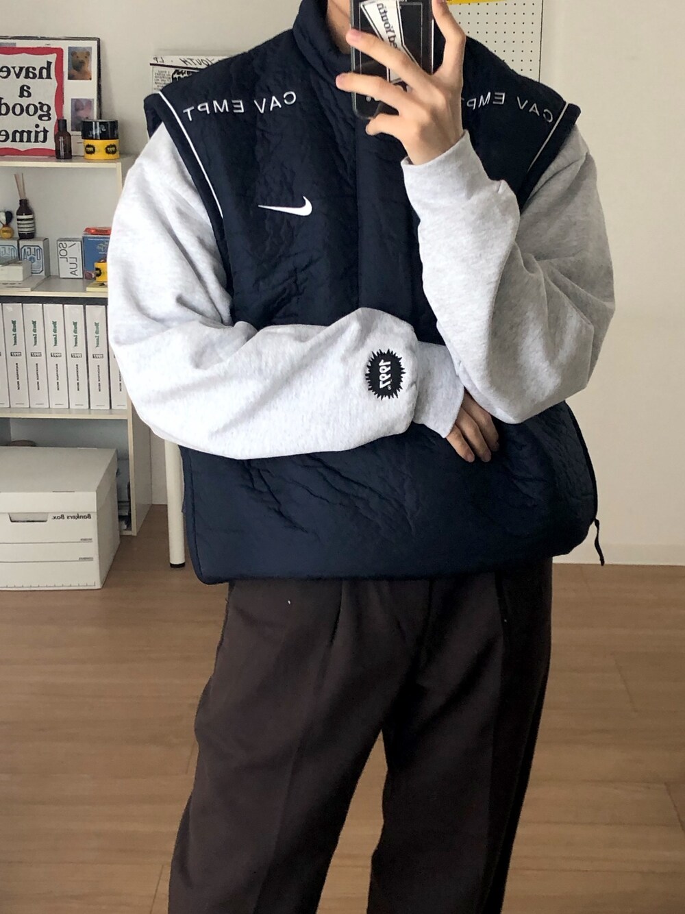 「cavempt、NIKE、youthloser」｜「youthloserのverdy×youthloser 97 smile circle a sweat（スウェット、グレー系）」を使った、KEI(youthloser)さん（メンズ・165cm）の秋コーディネートの1枚目の写真