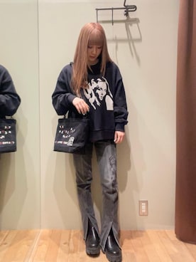 「でにむ」｜「アイテム（スウェット）」を使った、ヵさん（レディース・155cm）の冬コーディネート