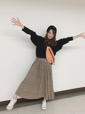 「JUNRED（ジュンレッド）のアイテム（ニットキャップ/ビーニー）」を使った、SERINAさん（レディース・153cm）の秋コーディネート
