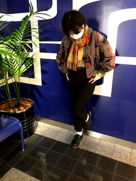 「黒パンツ」｜ぺっぺさん（レディース・166cm）の冬コーディネート