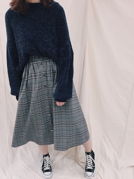 井守英恵さんのコーディネート