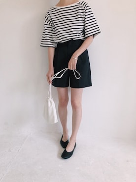 井守英恵さんのコーディネート