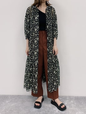 井守英恵さんのコーディネート