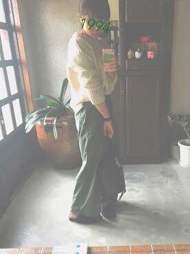 「カーキパンツ」｜タナカさん（レディース・155cm）の秋コーディネート