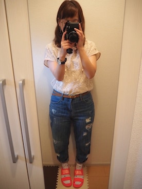 「w closet（ダブルクローゼット）のダメージデニムパンツ（デニムパンツ）」を使った、くろさん（レディース・153cm）の夏コーディネート