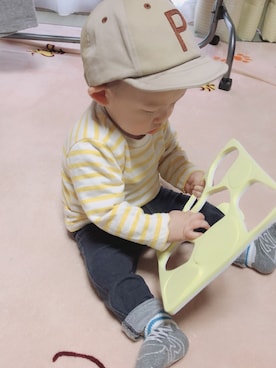 「Moujonjon（ムージョンジョン）のアイテム（帽子）」を使った、ritoさん（キッズ・80cm）の春コーディネート