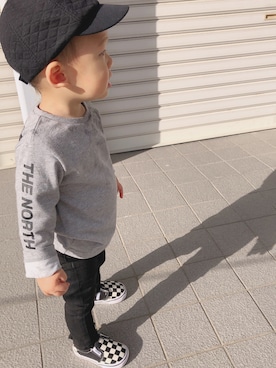 「ザノースフェイス」｜「アイテム（スリッポン）」を使った、ritoさん（キッズ・80cm）の秋コーディネート