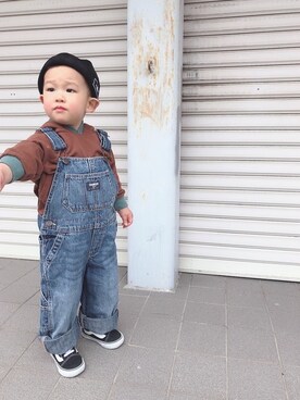「オールドスクール」｜「アイテム（オールインワン・サロペット）」を使った、ritoさん（キッズ・90cm）の春コーディネート