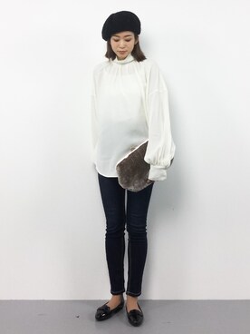 「LAPUIS（ラピュイ）のアイテム（クラッチバッグ）」を使った、mihiroさん（レディース・156cm）の冬コーディネート