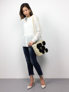 「Ungrid（アングリッド）のインディゴフレイドヘムストスリ（デニムパンツ）」を使った、mihiroさん（レディース・156cm）の冬コーディネート