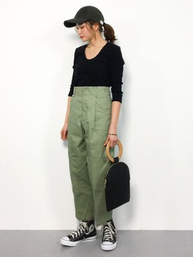 「select MOCA（セレクトモカ）のハイウエストシルエットツイルテーパードパンツ（その他パンツ）」を使った、mihiroさん（レディース・156cm）の春コーディネート