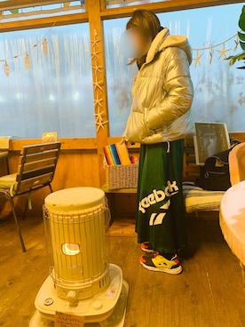 「Reebok（リーボック）の【REEBOK】 リーボック FURYLITE フューリーライト V66618 16SP BLCK/GREN/RD/WH（スニーカー）」を使った、sa222さん（レディース・162cm）の春コーディネート