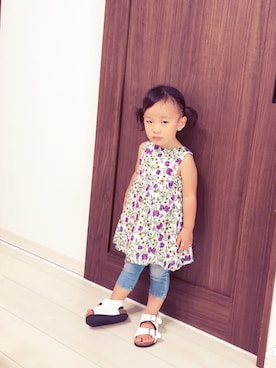 「GAP（ギャップ）のアイテム（One piece dress、ホワイト系）」を使った、mi-chan31さん（キッズ・80cm）の夏コーディネート