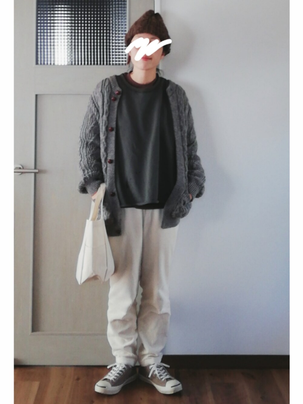 送料無料　MADE IN UK ケーブルネックカーディガン　 FREAK'S STORE 　ネイビー紺クルーネック　着用1回のみ カーディガン ミックス ケーブル カーディガン レディース