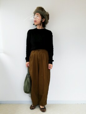 「BEAMS BOY（ビームスボーイ）のNAPRON / ミリタリー クレイジー ペイシェント バッグ（ハンドバッグ）」を使った、まいこさん（レディース・160cm）の秋コーディネート