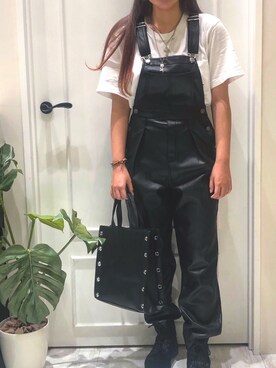 「SpRay（スプレイ）のアイテム（オールインワン・サロペット）」を使った、SpRay mozoワンダーシティ店さん（レディース・160cm）の秋コーディネート