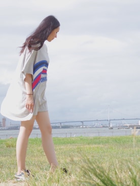 「TOMMY HILFIGER」｜「アイテム（シャツワンピース）」を使った、Harukaさん（レディース・160cm）の夏コーディネート