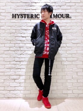「黒スキニー」｜「アイテム（スタジャン）」を使った、RYUさん（メンズ・172cm）の冬コーディネート