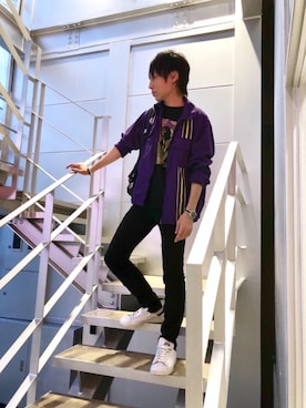 「パープル×黒」｜「アイテム（ブルゾン）」を使った、RYUさん（メンズ・172cm）の夏コーディネート