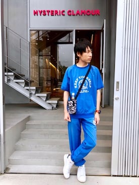 「青×白」｜「アイテム（雑貨/ホビー）」を使った、RYUさん（メンズ・172cm）の夏コーディネート