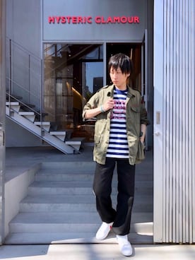 「アイテム（バングル/リストバンド、ブルー系）」を使った、RYUさん（メンズ・172cm）の夏コーディネート