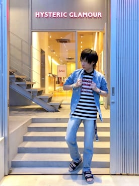 「アイテム（バングル/リストバンド、ブルー系）」を使った、RYUさん（メンズ・172cm）の夏コーディネート