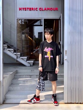「アイテム（バングル/リストバンド、レッド系）」を使った、RYUさん（メンズ・172cm）の夏コーディネート