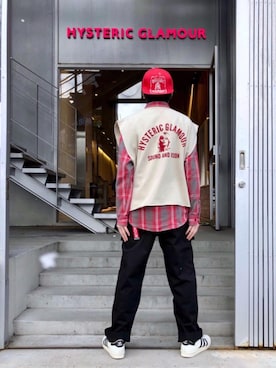 「HYSTERIC GLAMOUR（ヒステリックグラマー）のHYS WHISKY柄 刺繍キャップ（キャップ）」を使った、RYUさん（メンズ・172cm）の冬コーディネート
