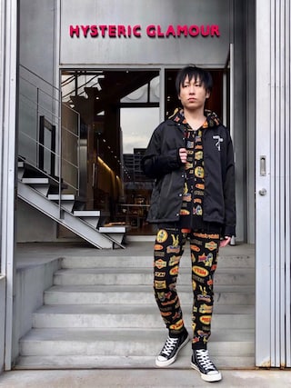 ヒステリックグラマー HYSTERIC GLAMOUR フルジップパーカー 総柄 HYSTERIC GLAMOUR（ヒステリックグラマー）の「HYS ROCK総柄 PK
