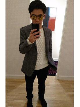 「TOMMY HILFIGER（トミーヒルフィガー）のアイテム（テーラードジャケット）」を使った、I-D-Oさん（メンズ・175cm）の冬コーディネート