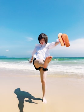 「アイテム（ビーチサンダル、オレンジ系）」を使った、Ketsu_zさん（レディース・154cm）の秋コーディネート