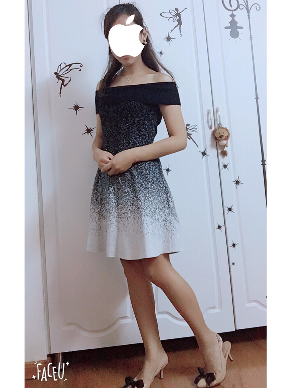 「秋のコーデ、黒」｜「earth music&ecologyのアイテム（ワンピース、ブラック系）」を使った、❀凉凉❀さん（レディース・160cm）の秋コーディネートの1枚目の写真
