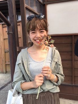 「SEVENDAYS=SUNDAY（セブンデイズサンデイ）のアイテム（シャツ/ブラウス）」を使った、akeesさん（レディース・154cm）の春コーディネート