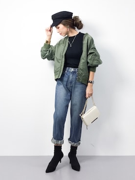 「カットオフ」｜「アイテム（MA-1）」を使った、..HK..さん（レディース・159cm）の冬コーディネート