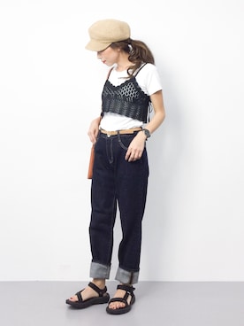 「ロールアップ」｜「アイテム（キャミソール）」を使った、..HK..さん（レディース・159cm）の春コーディネート